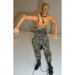 2000 21st Century Toys 11" Soldier Blackened Face Brown Hair Walkie Talkie